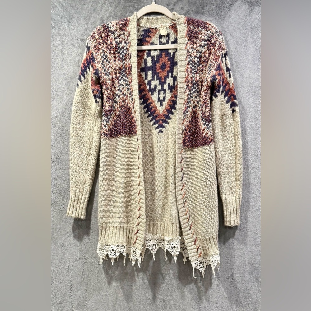 Gimmicks By BKE Multicolored Beige Sweater Jacket Shrug Size XS Boho Aztec Print